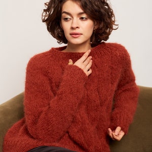 Cableknit alpaca women sweater. Alpaca women sweater. Handknit alpaca sweater. Alpaca pullover. Winter sweater